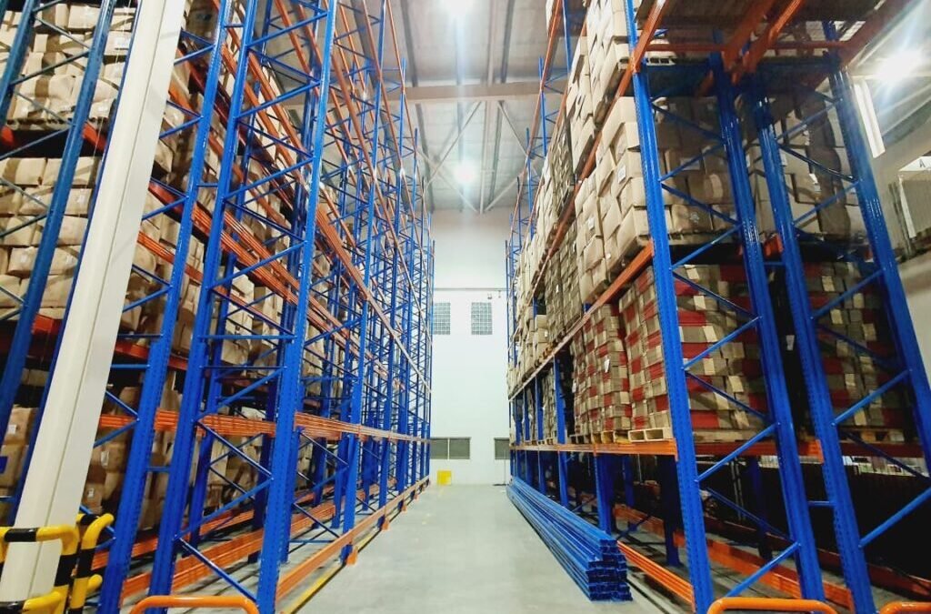 Solusi Rak untuk Industri F&B: Higienis, Aman, dan Mudah Dibersihkan