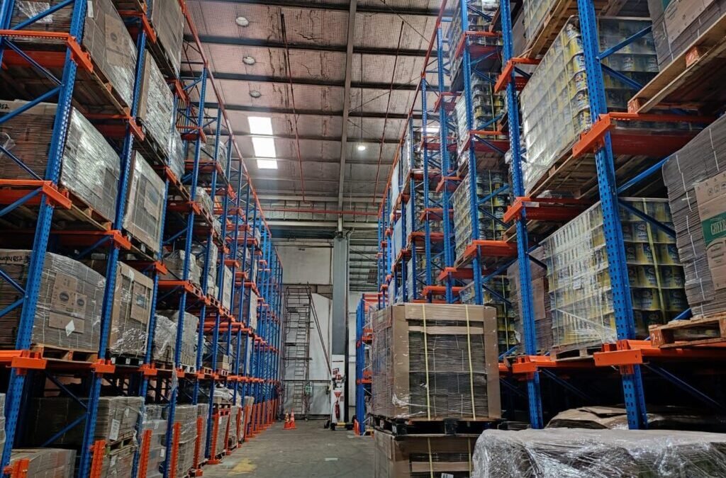 Kenapa Layout Gudang yang Tepat Bisa Hemat Banyak Waktu? | Rak Gudang ...