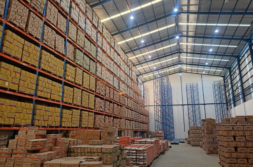 Rak Medium Duty: Solusi Praktis untuk Pabrik Menengah