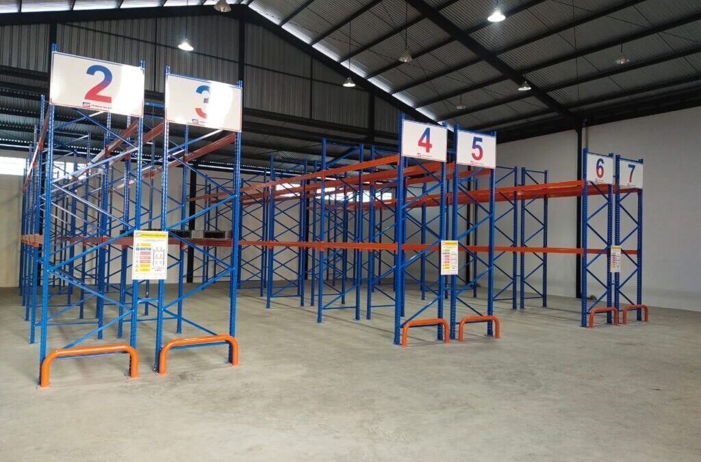 Jenis Rak Ideal untuk Industri Tekstil dan Garmen